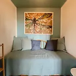 Les Volets Verts Bed & Breakfast