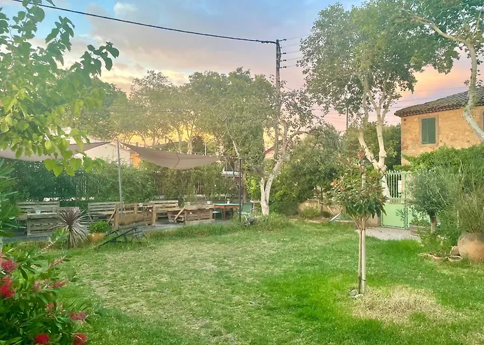 Les Volets Verts 3* Saint-Laurent-de-la-Cabrerisse