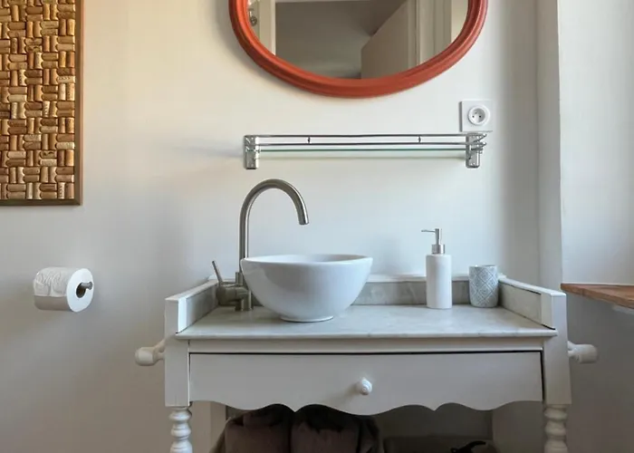 Les Volets Verts 3* Saint-Laurent-de-la-Cabrerisse